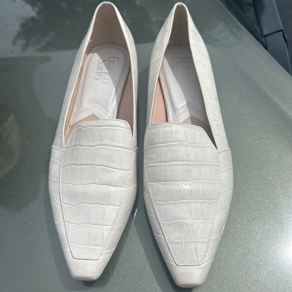 Franco Sarto Cream Textured Flats